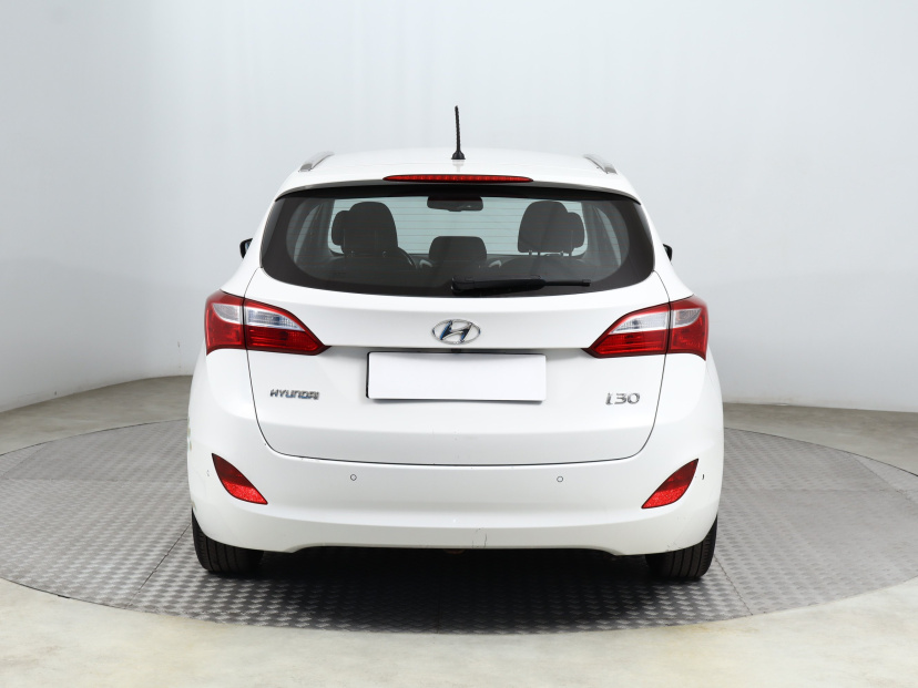Hyundai i30, 2014