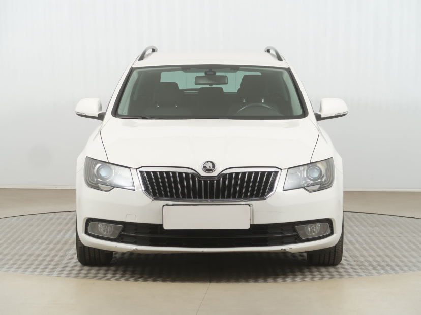 Škoda Superb, 2014