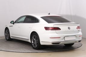 Volkswagen Arteon - 2019