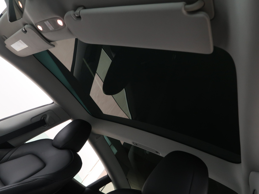 Tesla Model 3, 2019
