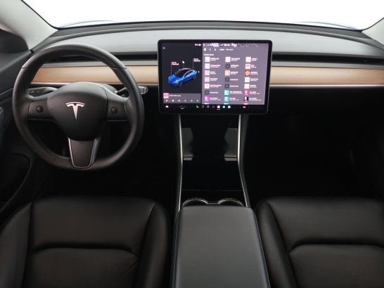 Tesla Model 3 Long Range 4WD 82kWh