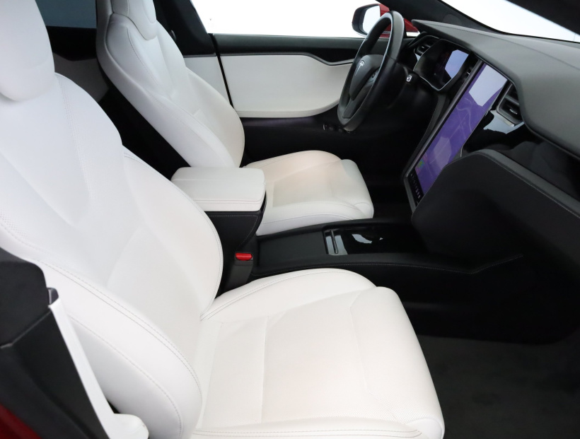 Tesla Model S, 2019