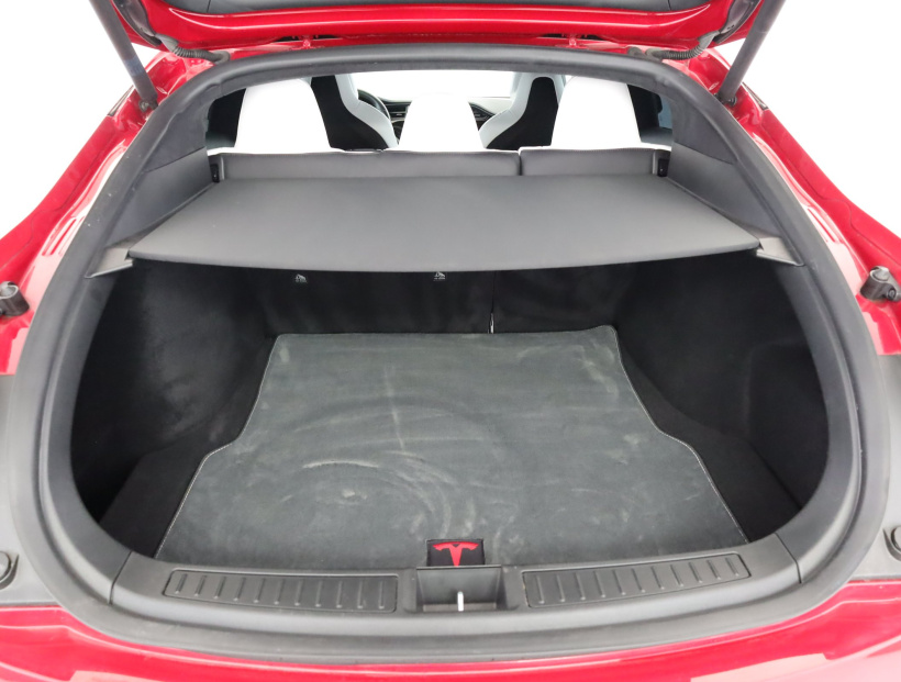 Tesla Model S, 2019