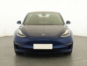 Tesla Model 3 - 2020
