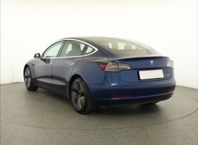 Tesla Model 3 - 2020