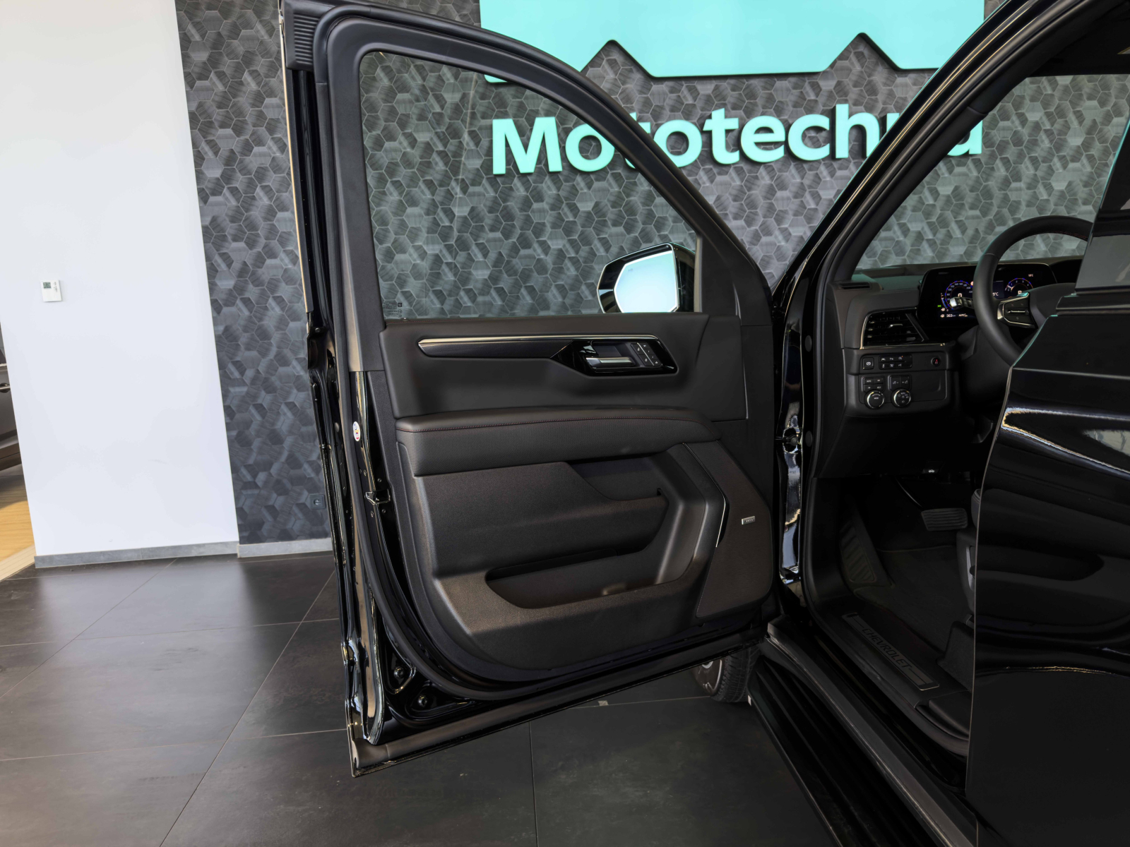 Chevrolet Tahoe - 2025
