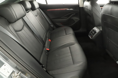 Škoda Superb - 2024