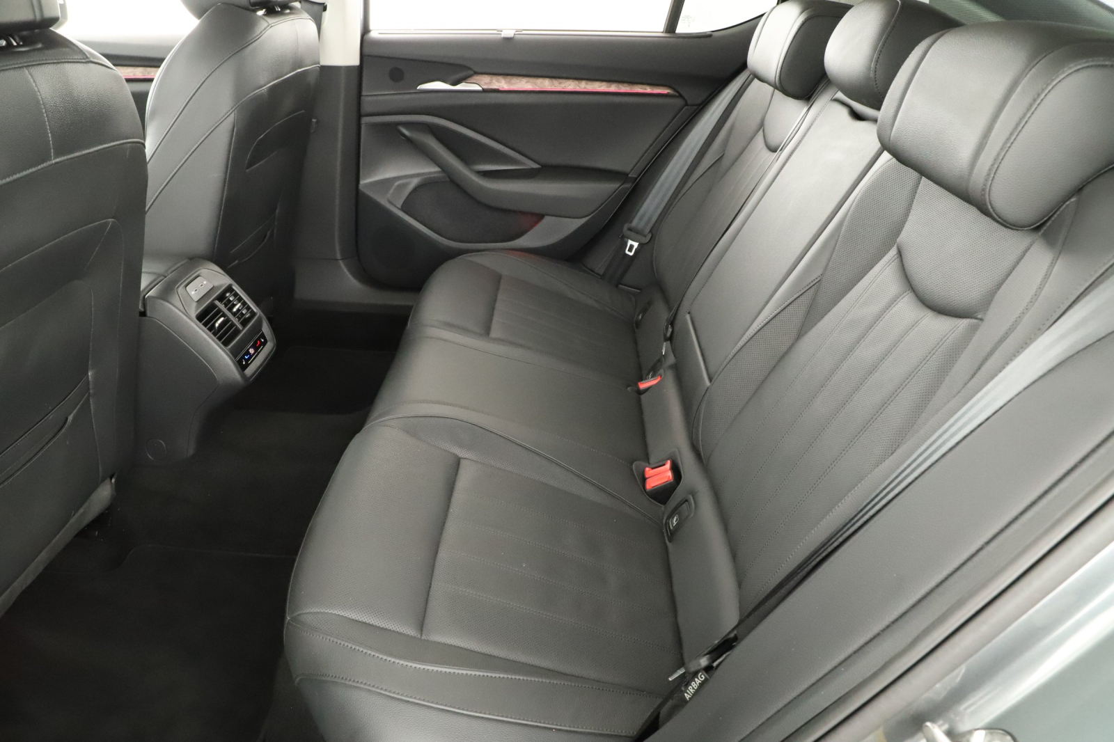 Škoda Superb - 2024