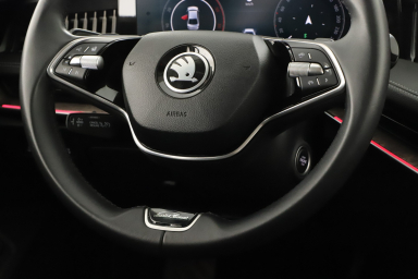 Škoda Superb - 2024