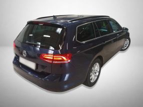 Volkswagen Passat - 2015