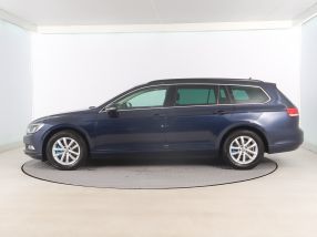 Volkswagen Passat - 2015
