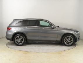 Mercedes-Benz GLC - 2020