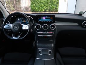 Mercedes-Benz GLC - 2020