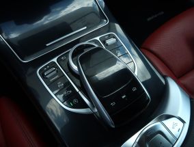 Mercedes-Benz C - 2019