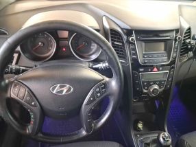 Hyundai i30 - 2016