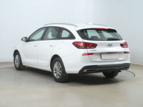 Hyundai i30 - 2023