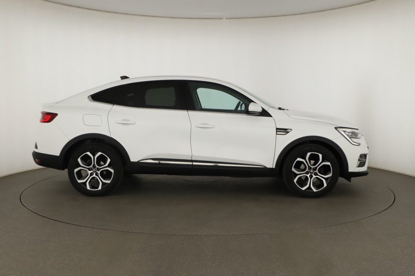 Renault Arkana, 2021