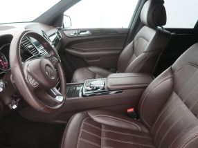 Mercedes-Benz GLE - 2016