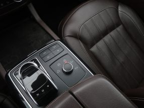 Mercedes-Benz GLE - 2016