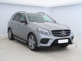 Mercedes-Benz GLE - 2016