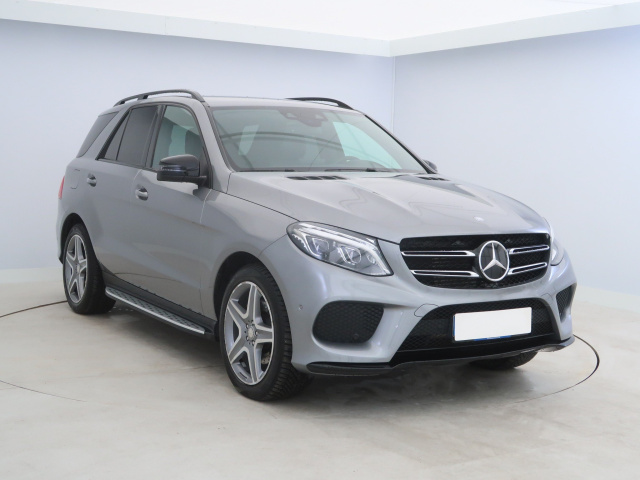 Mercedes-Benz GLE 2016