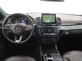 Mercedes-Benz GLE - 2016