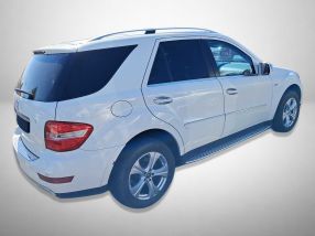 Mercedes-Benz ML - 2009