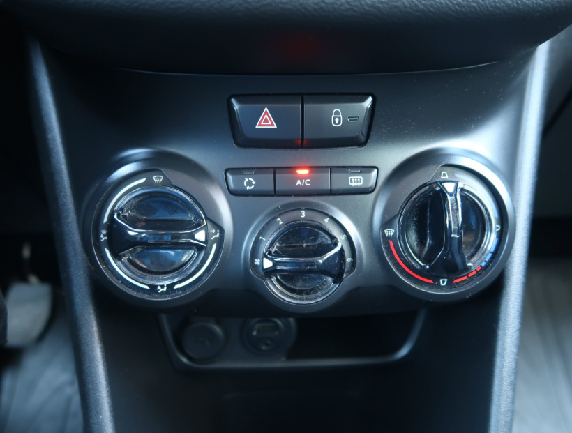 Peugeot 208, 2014