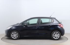 Peugeot 208 - 2014