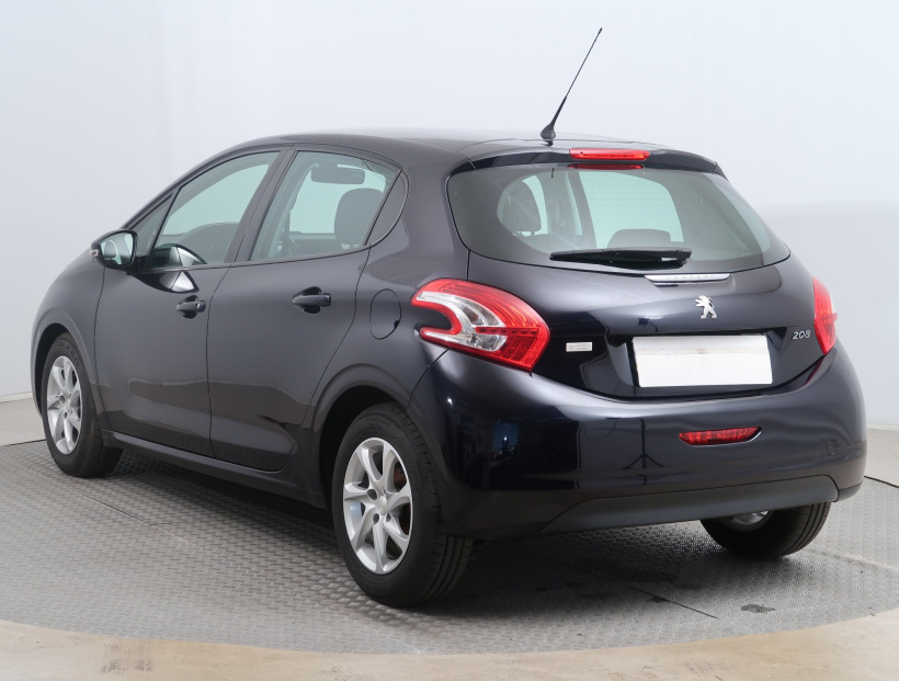 Peugeot 208, 2014