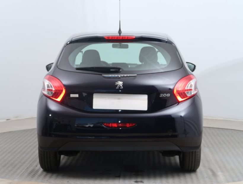 Peugeot 208, 2014