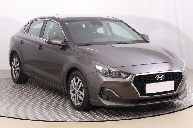 Hyundai i30 Fastback 2019