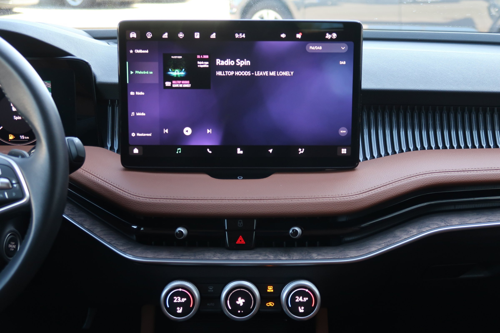 Škoda Superb - 2024