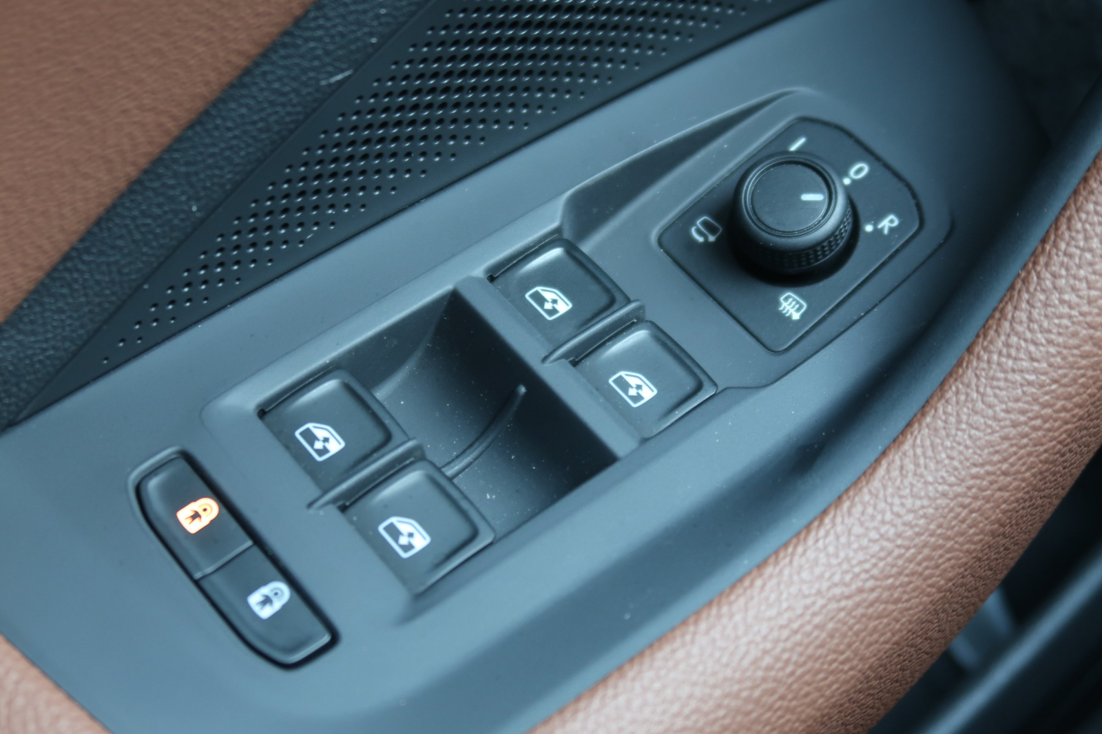 Škoda Superb - 2024