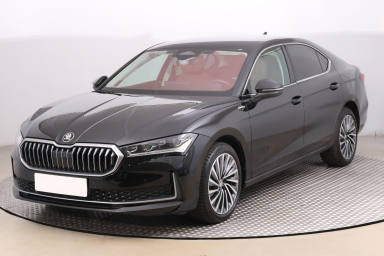 Škoda Superb - 2024