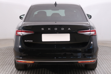 Škoda Superb - 2024