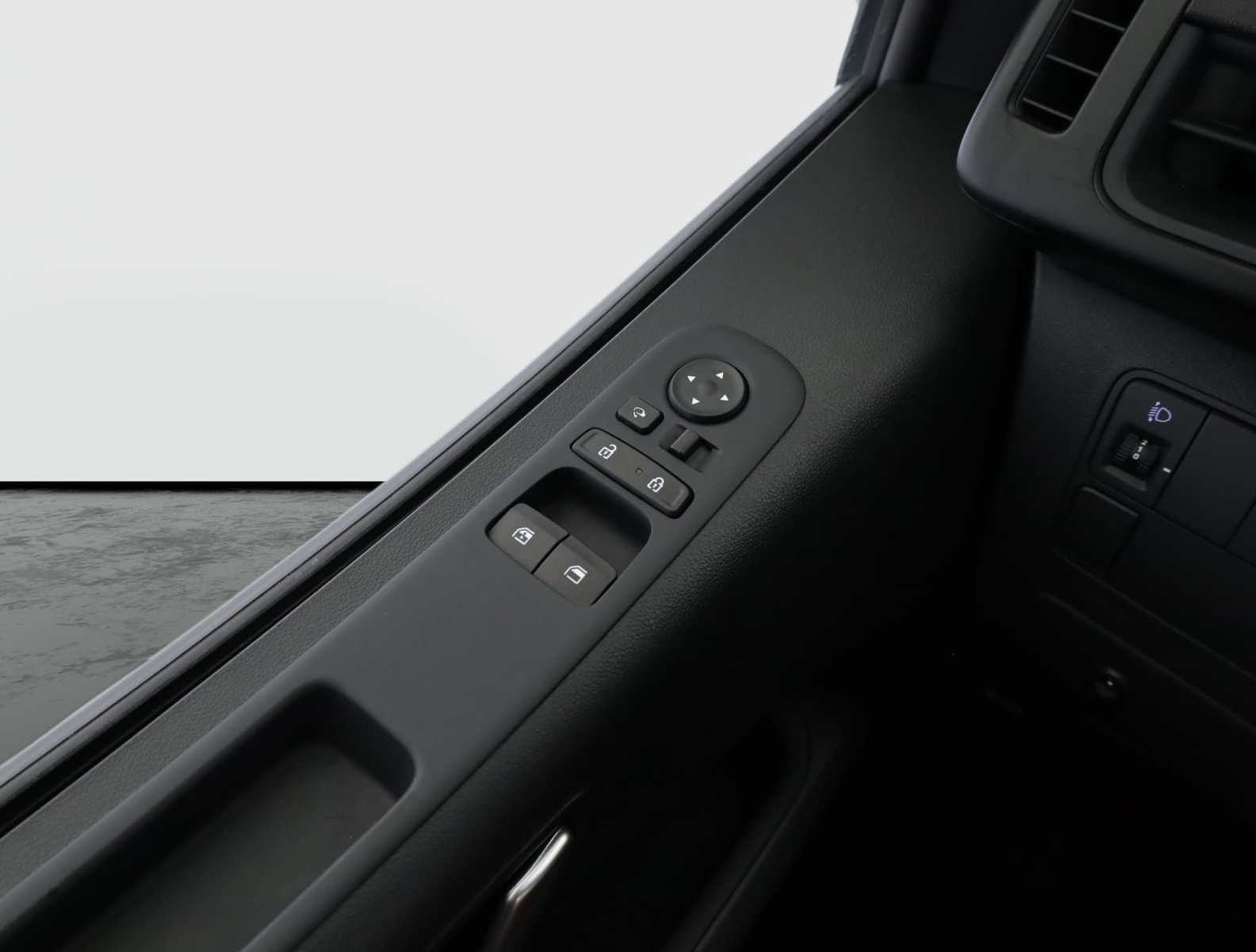 Hyundai Staria - 2024