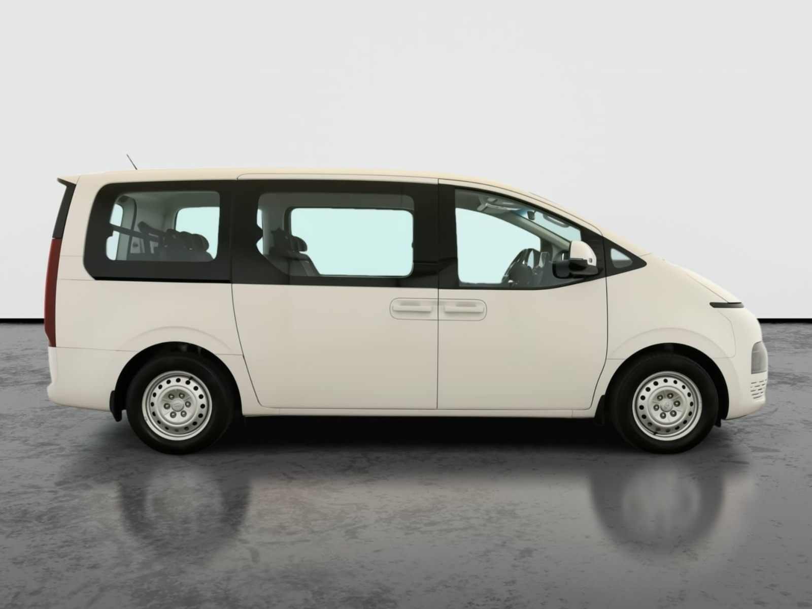 Hyundai Staria - 2024