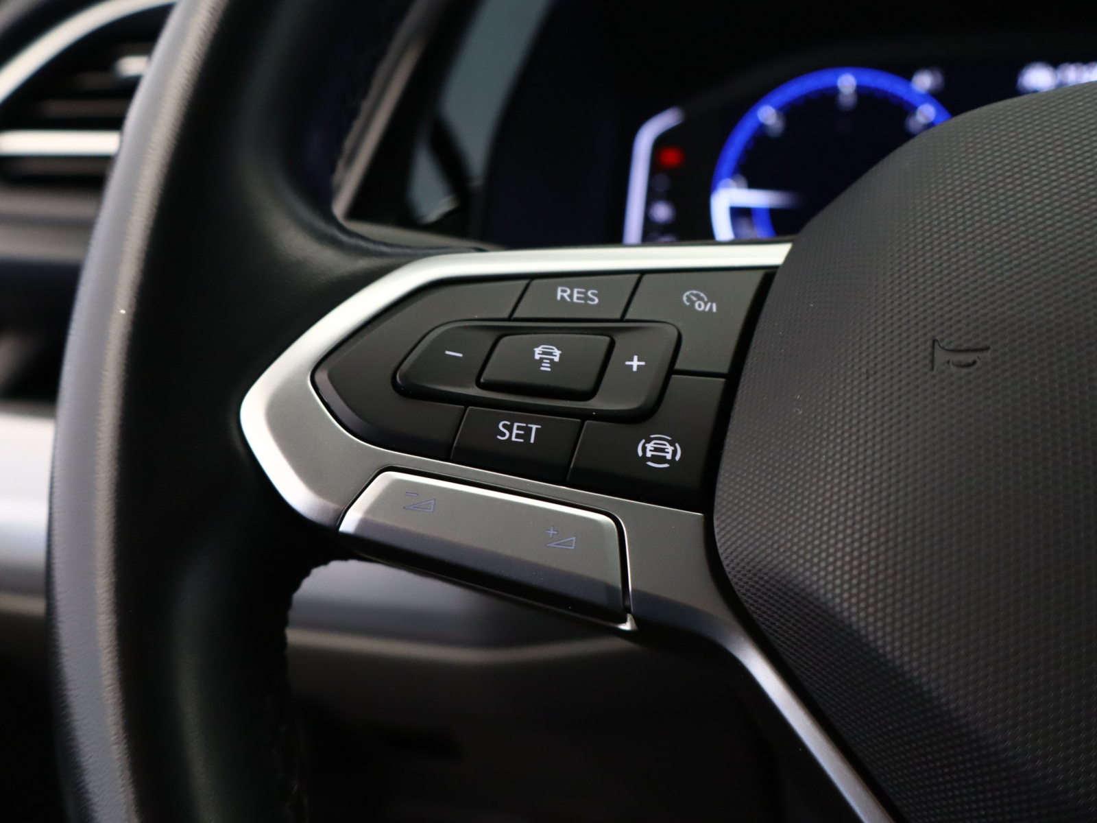 Volkswagen Caravelle - 2021