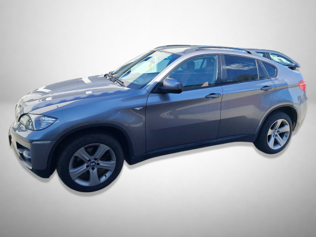 BMW X6 2011
