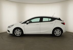Opel Astra - 2020