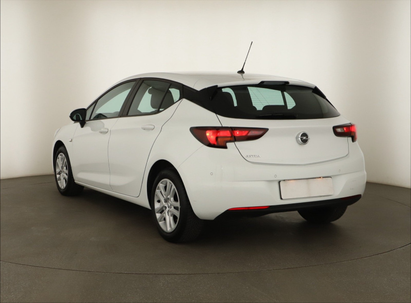 Opel Astra, 2020