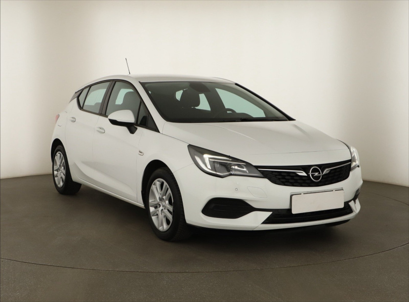 Opel Astra, 2020