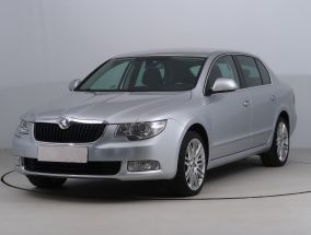 Skoda Superb - 2011