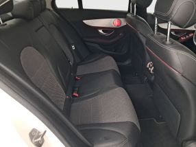 Mercedes-Benz C - 2020