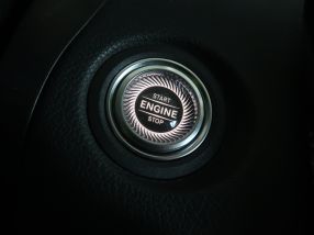 Mercedes-Benz C - 2020