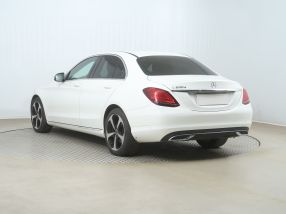 Mercedes-Benz C - 2020