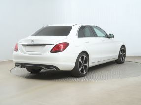 Mercedes-Benz C - 2020