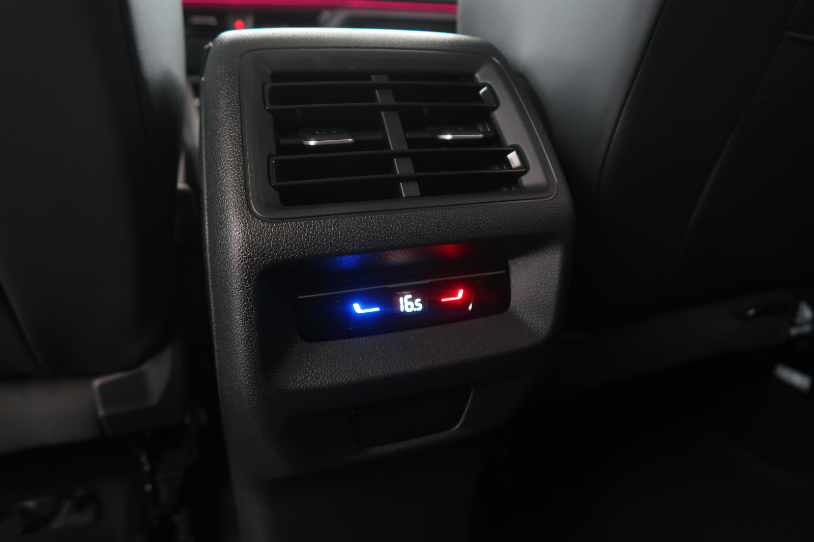Volkswagen Tayron - 2025