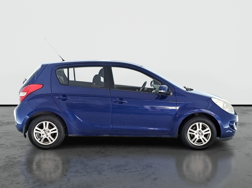 Hyundai i20, 2011